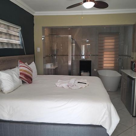 Sunrise Boutique Hotel Witbank Ngoại thất bức ảnh