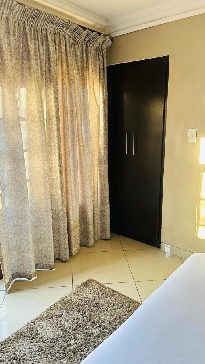 Sunrise Boutique Hotel Witbank Ngoại thất bức ảnh