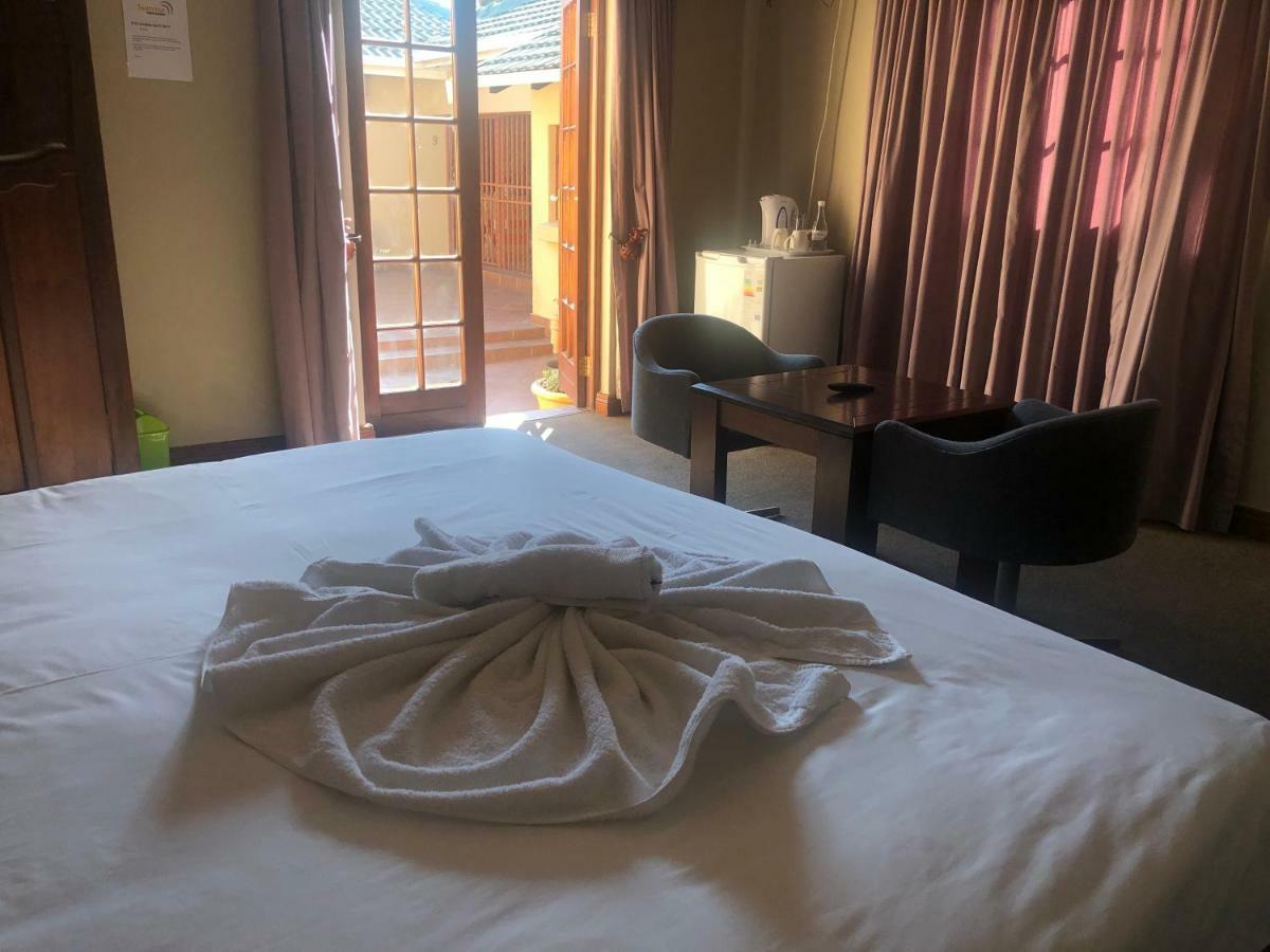 Sunrise Boutique Hotel Witbank Ngoại thất bức ảnh